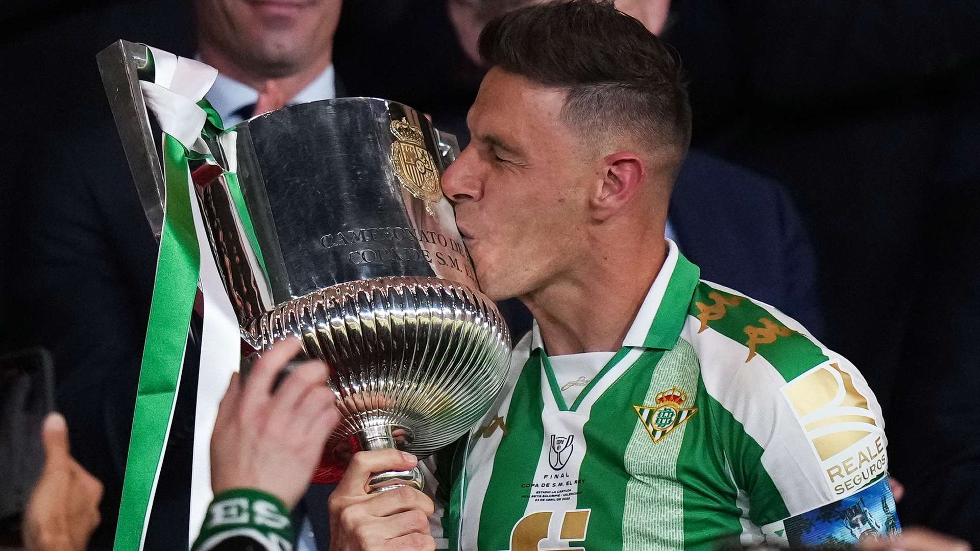 赛后进行反 赛后进行反