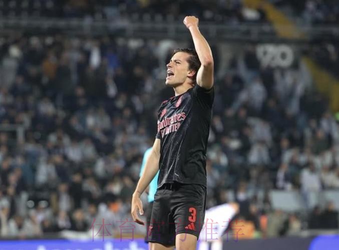 罗马诺:皇马与本菲卡商谈A费 交易可能很快完成 罗马诺:皇马与本菲卡商谈A费 交易可能很快完成